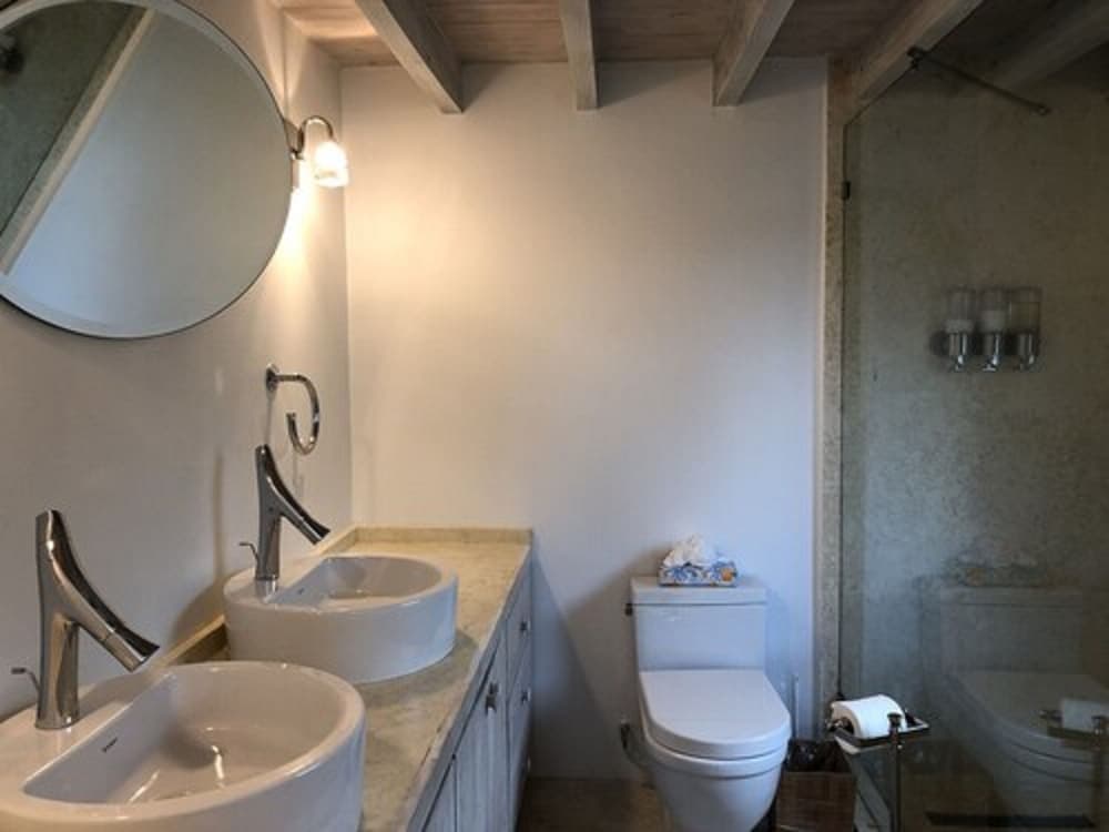 La Bougainvillea Hotel and Villas - Photo 102