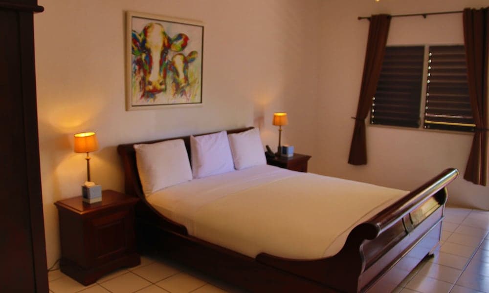 The Old Gin House - Photo 8