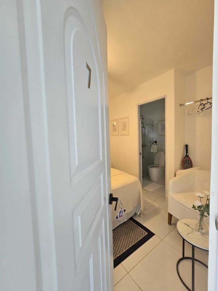 Casa Rosada Beach Front - Photo 18