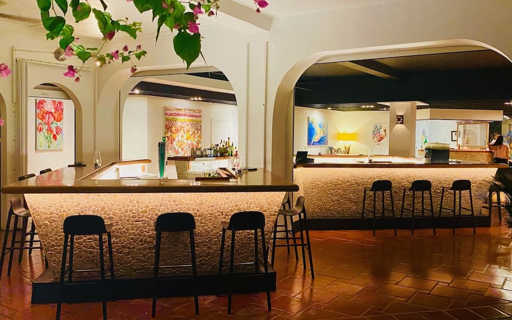 Holland House Beach Hotel - Photo 34