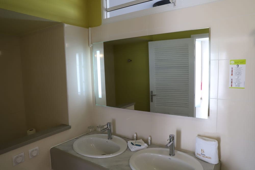 Hotel Saint - Georges - Photo 22