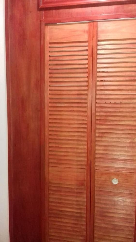 Spring Gardens Resort - Photo 3