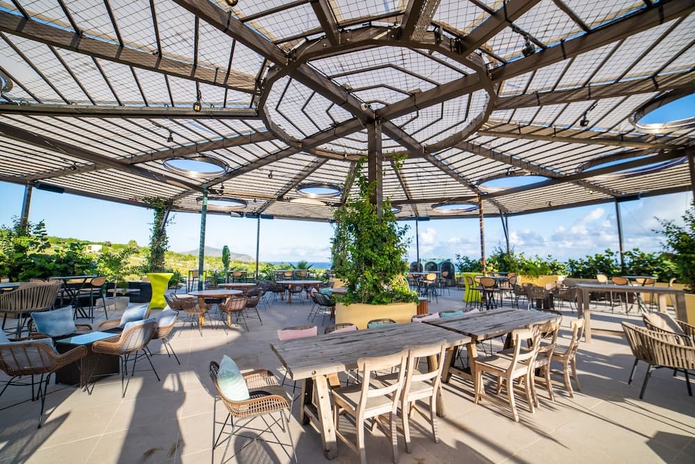 Golden Rock Dive And Nature Resort - Photo 88