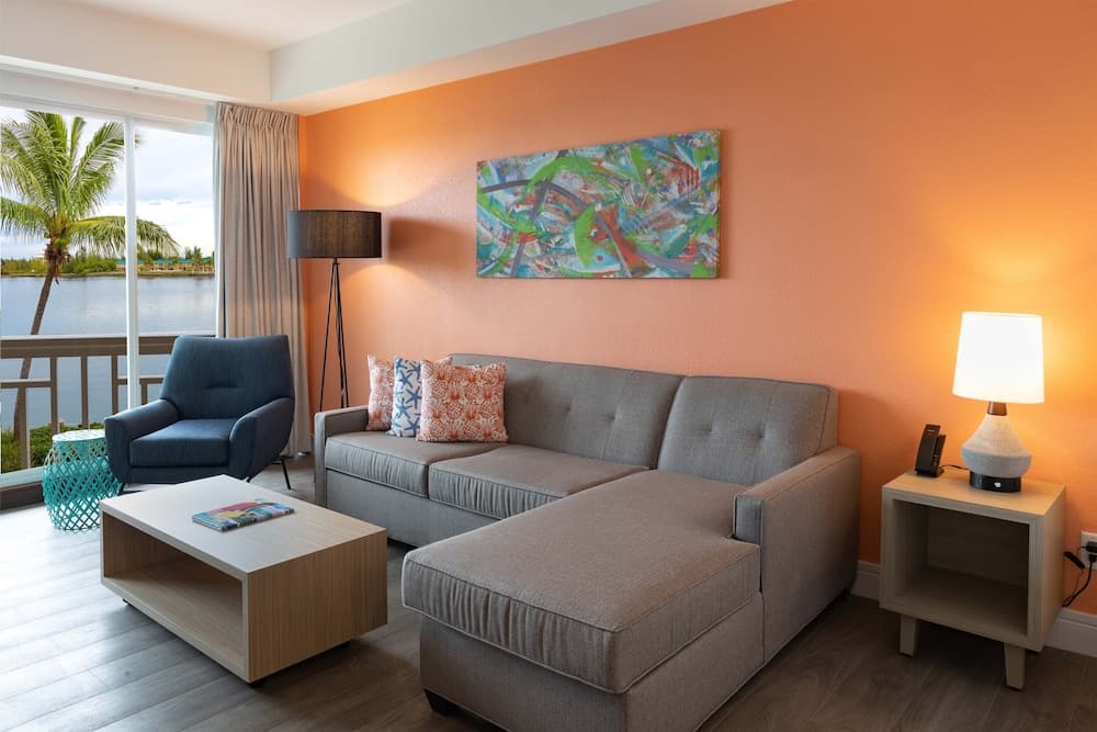 Pelican Bay Resort at Lucaya - Photo 13