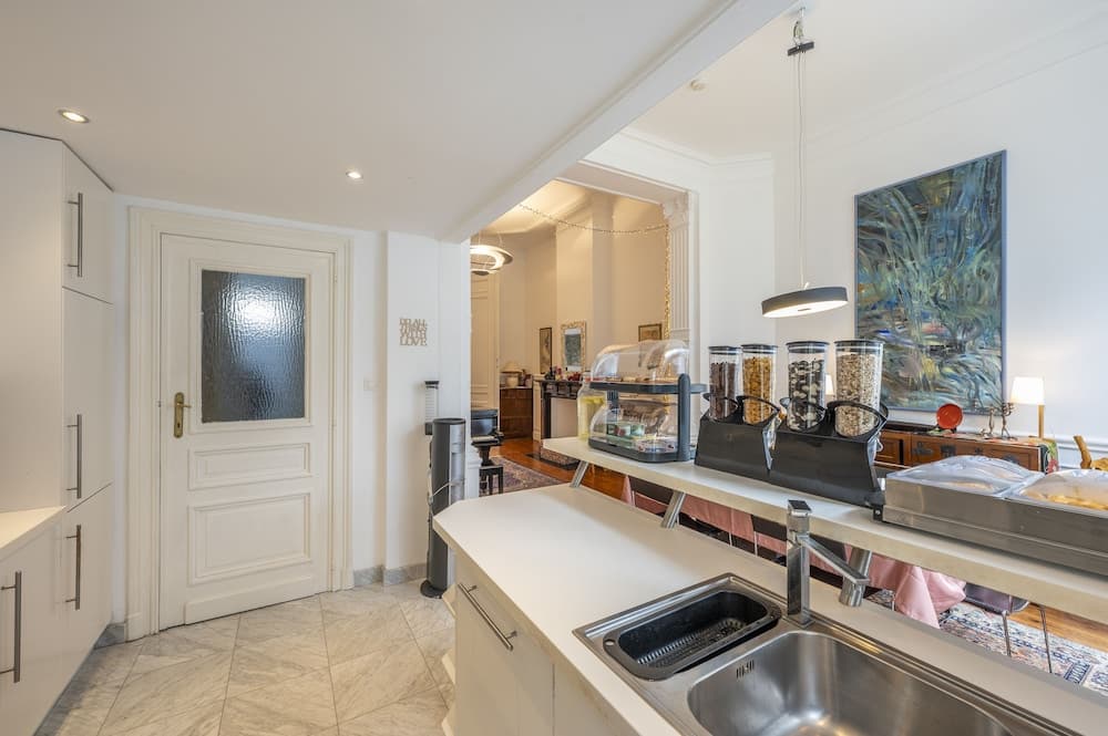 Davids Beach Hotel - Photo 41