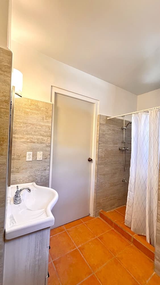 Lagun Blou Resort - Photo 3