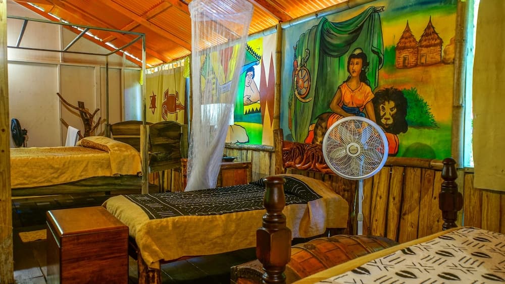 Great Huts - Photo 24