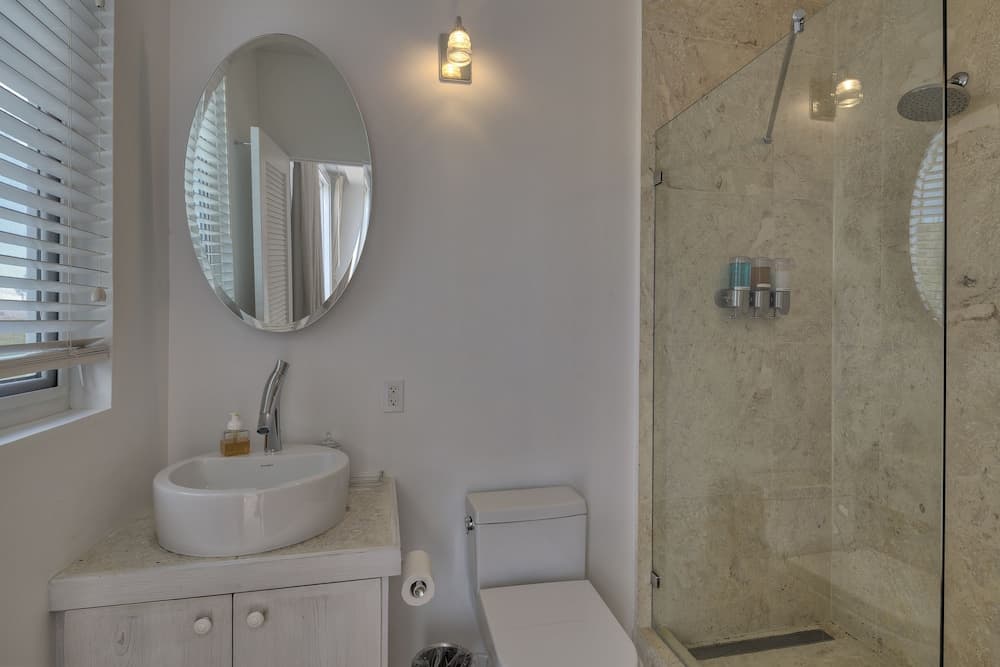 La Bougainvillea Hotel and Villas - Photo 188