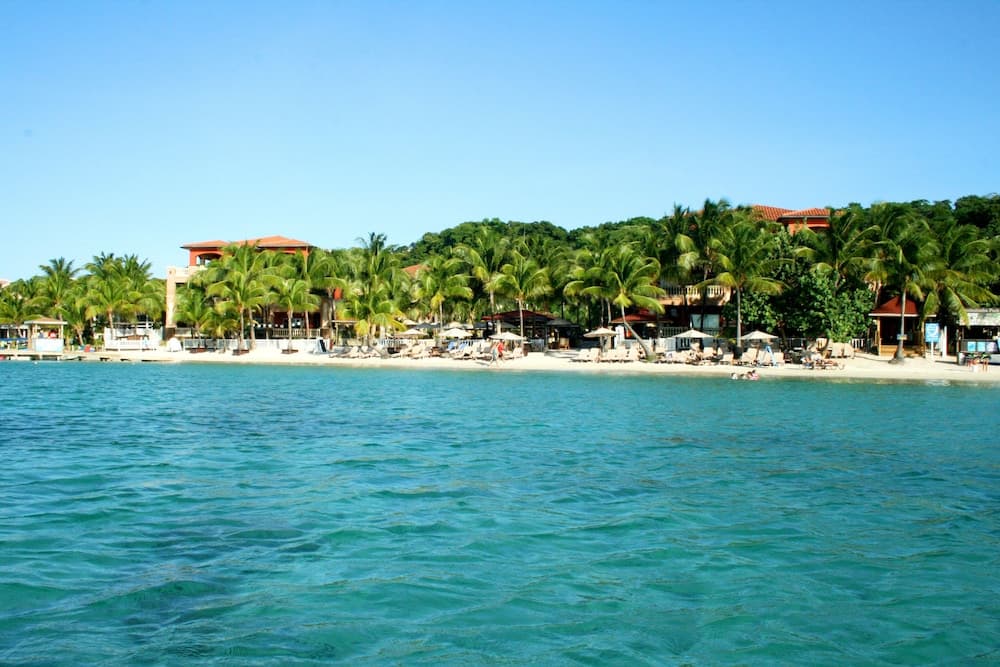 Infinity Bay Spa & Beach Resort - Photo 51