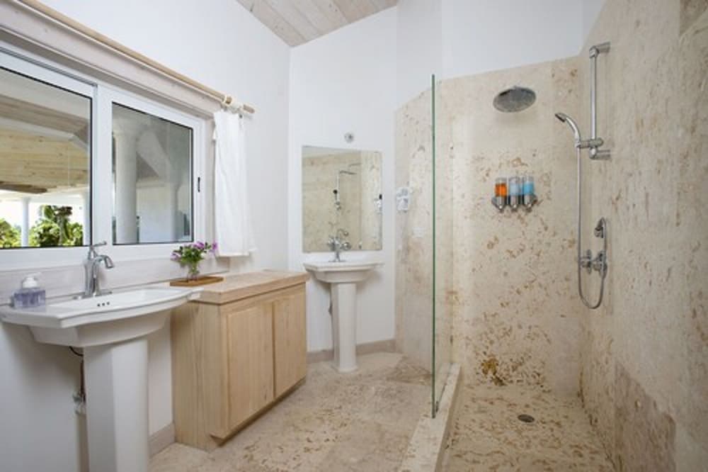 La Bougainvillea Hotel and Villas - Photo 196