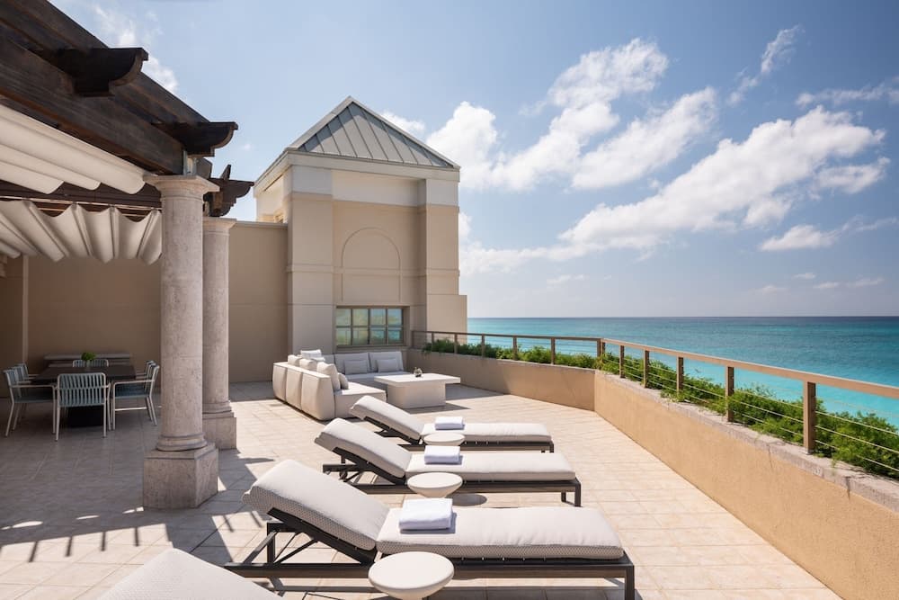 The Ritz-Carlton, Grand Cayman - Photo 10