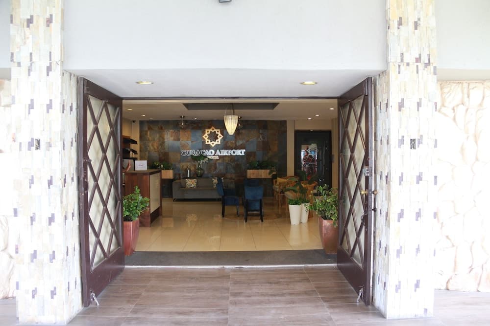 Curaçao Airport Hotel - Photo 39