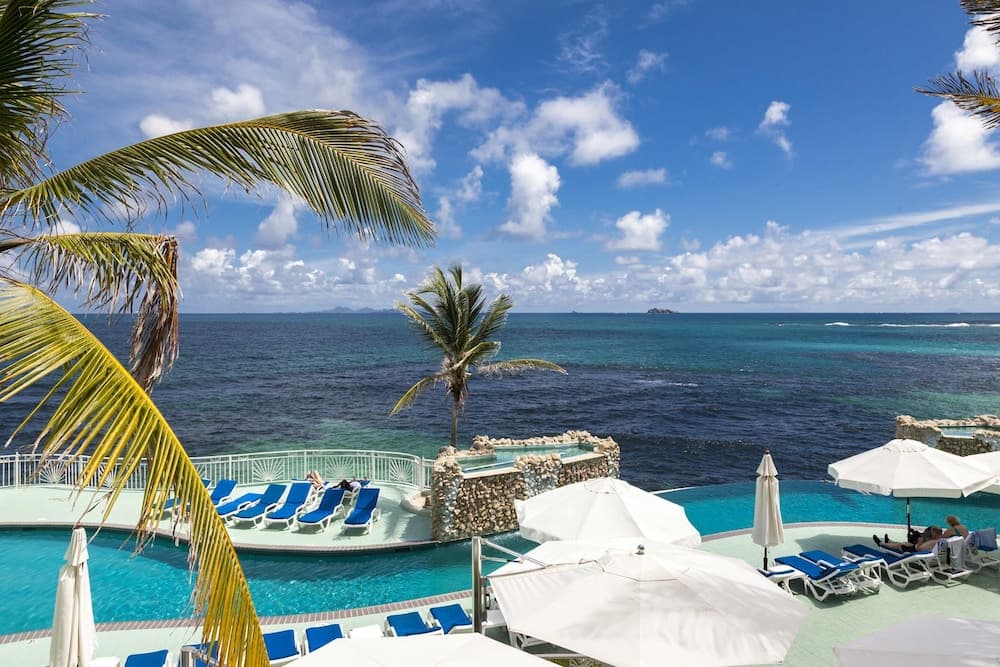 Oyster Bay Beach Resort - Photo 105