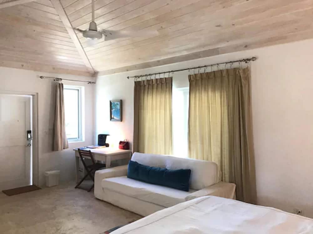 La Bougainvillea Hotel and Villas - Photo 156