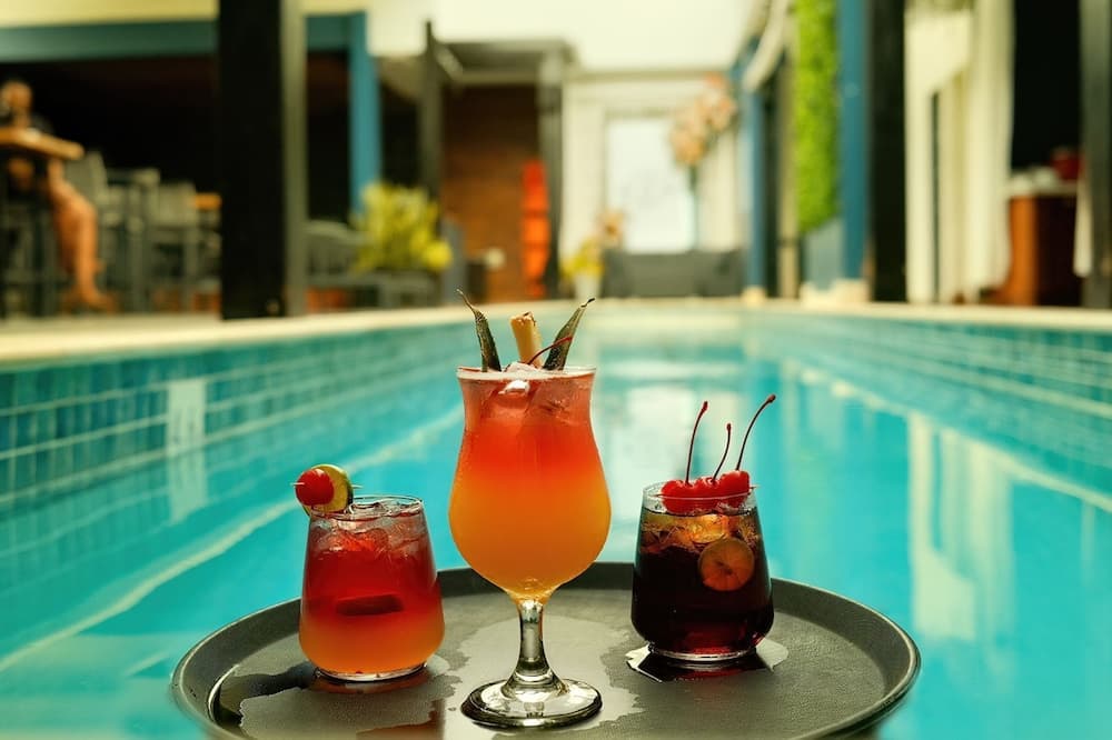 R Hotel Kingston - Photo 56