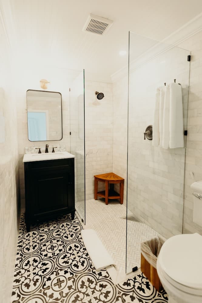 King Christian Hotel - Photo 6