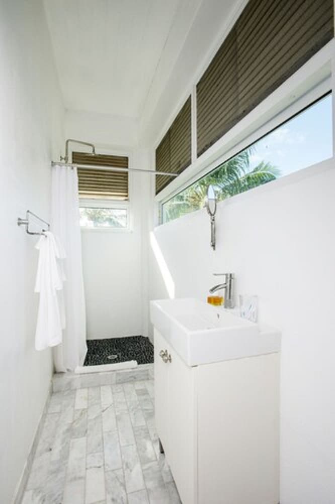 La Bougainvillea Hotel and Villas - Photo 97