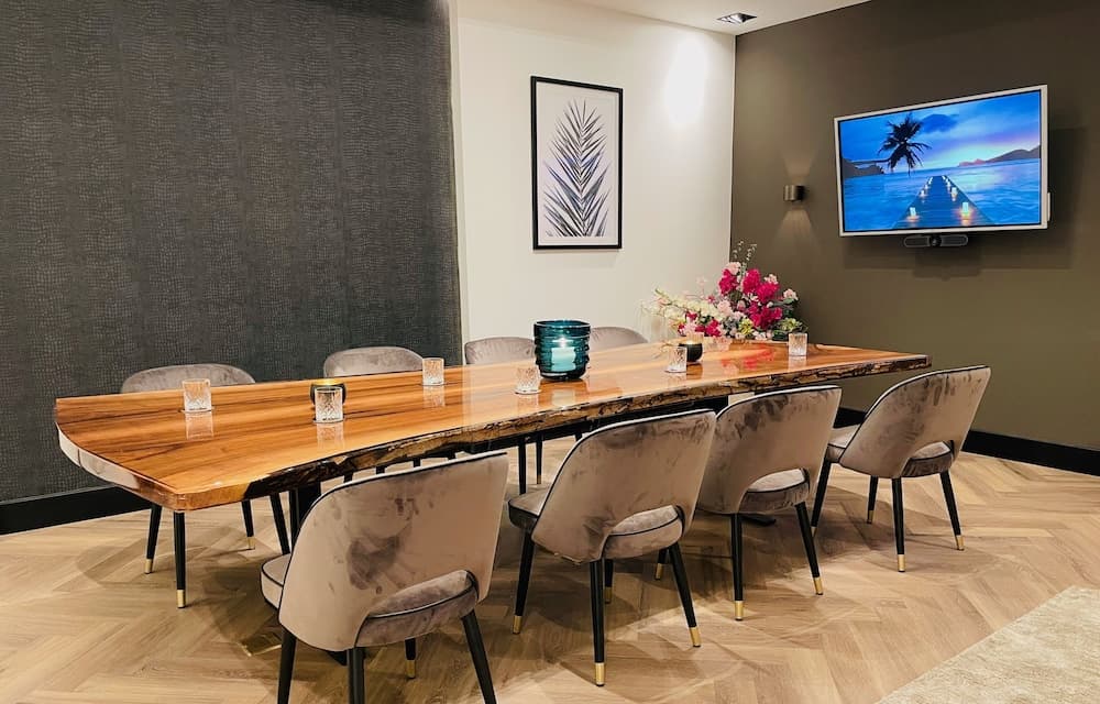 Holland House Beach Hotel - Photo 38