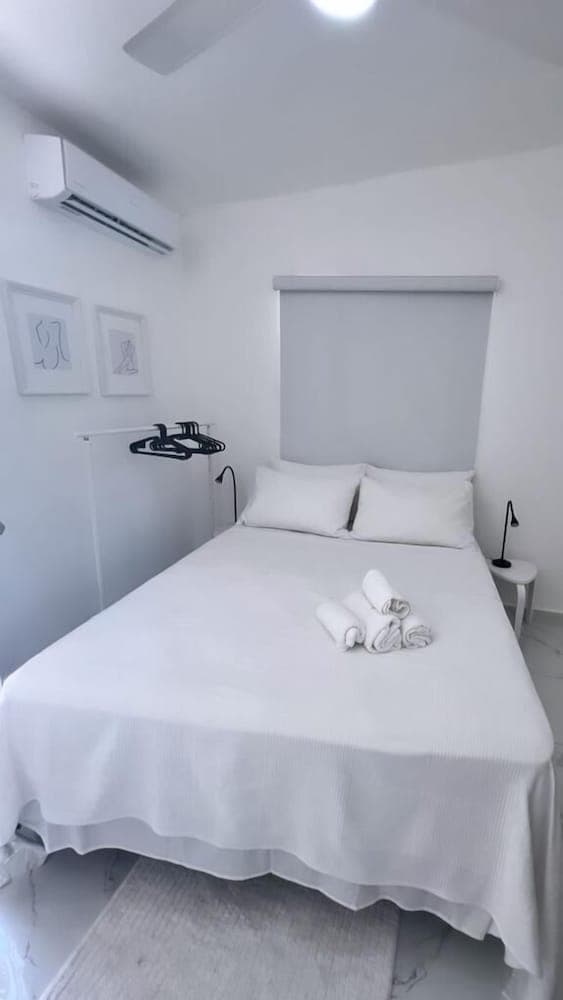 Casa Rosada Beach Front - Photo 6