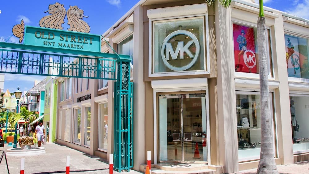 Holland House Beach Hotel - Photo 67