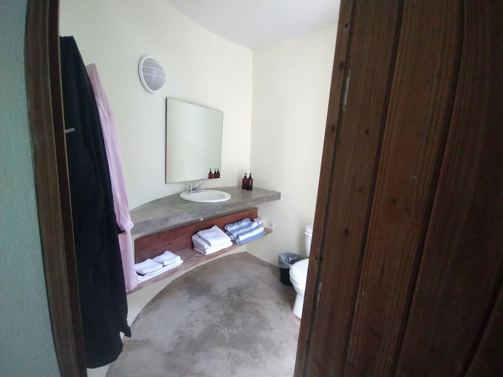 Hix Island House - Photo 50