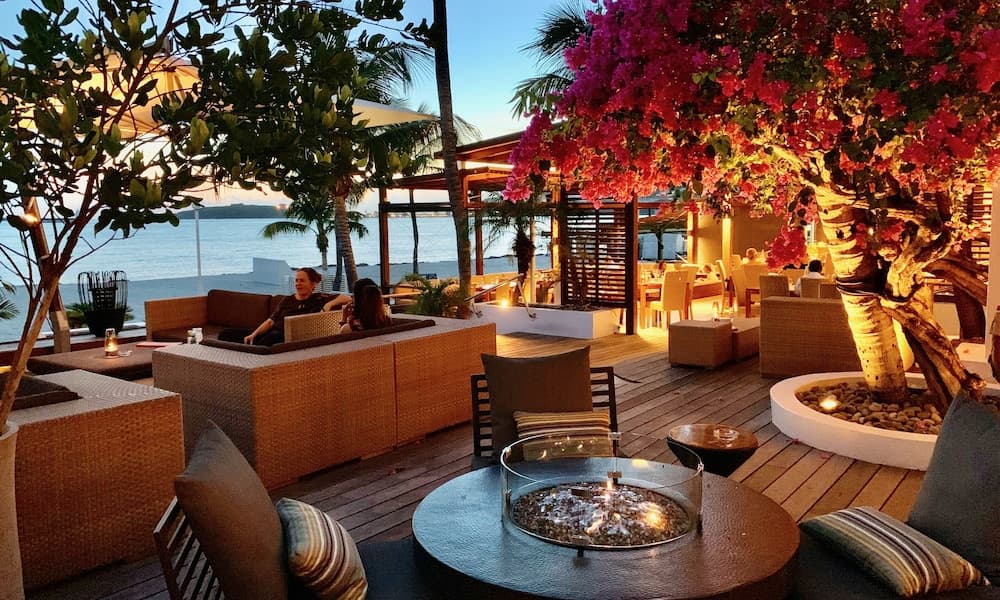 Holland House Beach Hotel - Photo 61