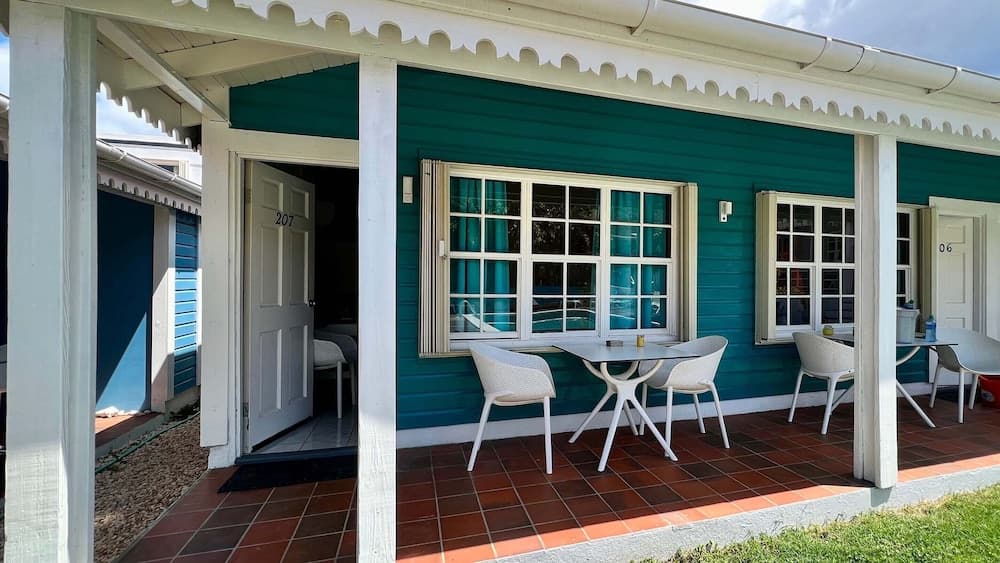 Talk of the Town Inn & Suites - Photo 2