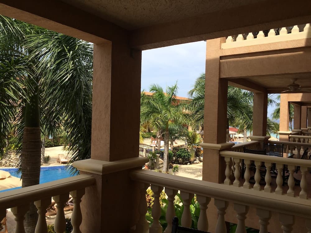 Infinity Bay Spa & Beach Resort - Photo 105