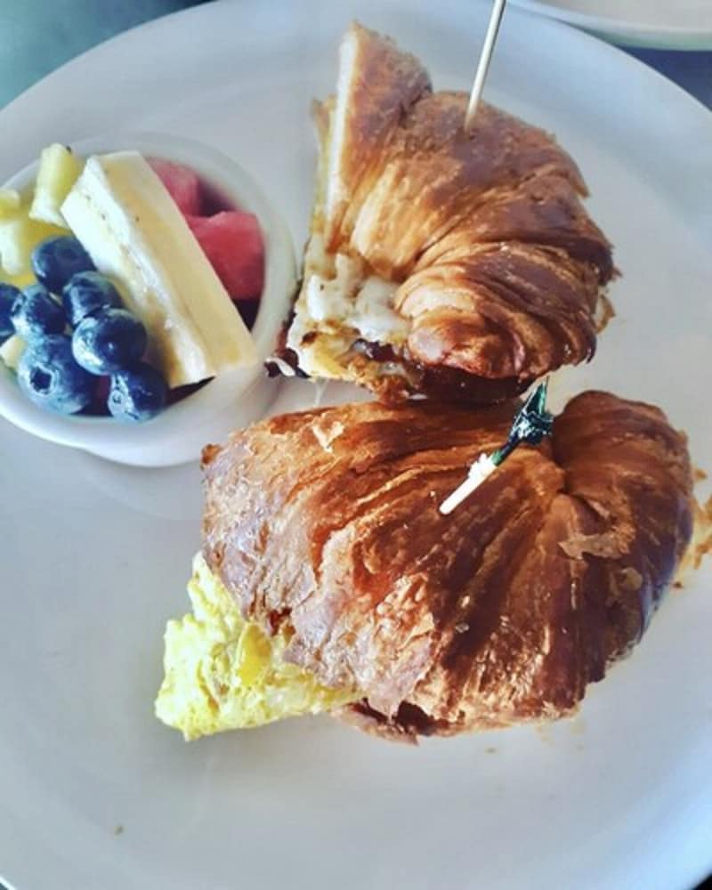 La Bougainvillea Hotel and Villas - Photo 210