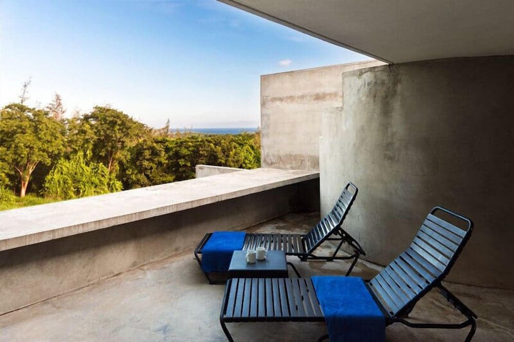 Hix Island House - Photo 21