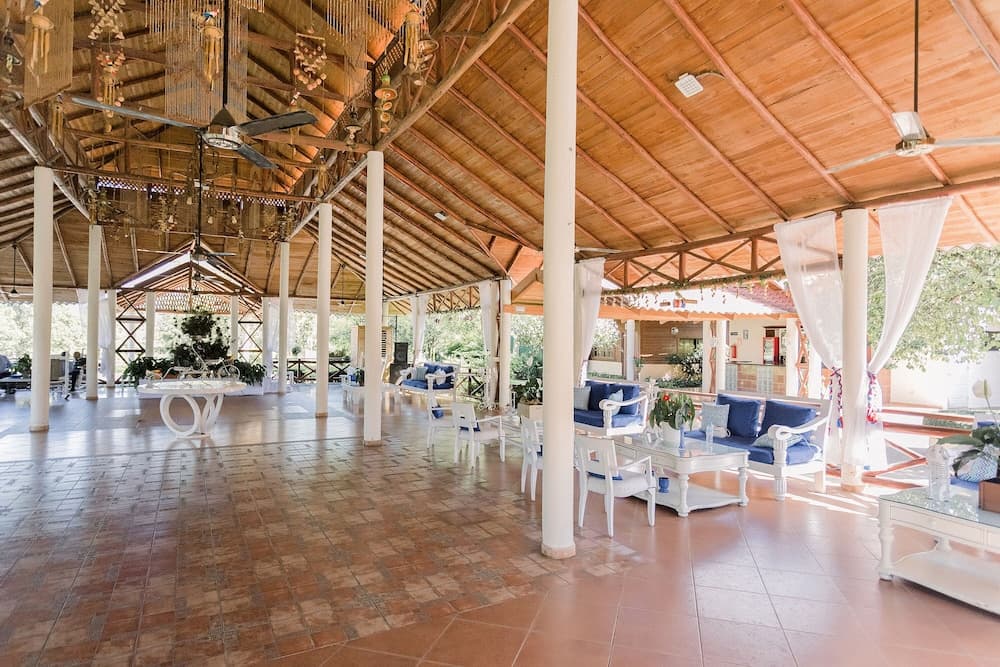 Hotel Rancho Guacamayos - Photo 57