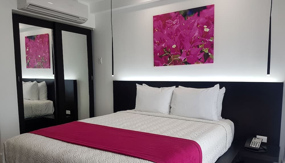 R Hotel Kingston - Photo 7