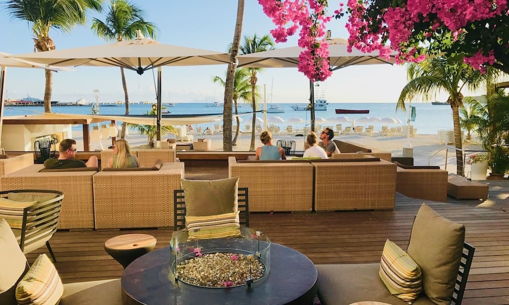 Holland House Beach Hotel - Photo 59