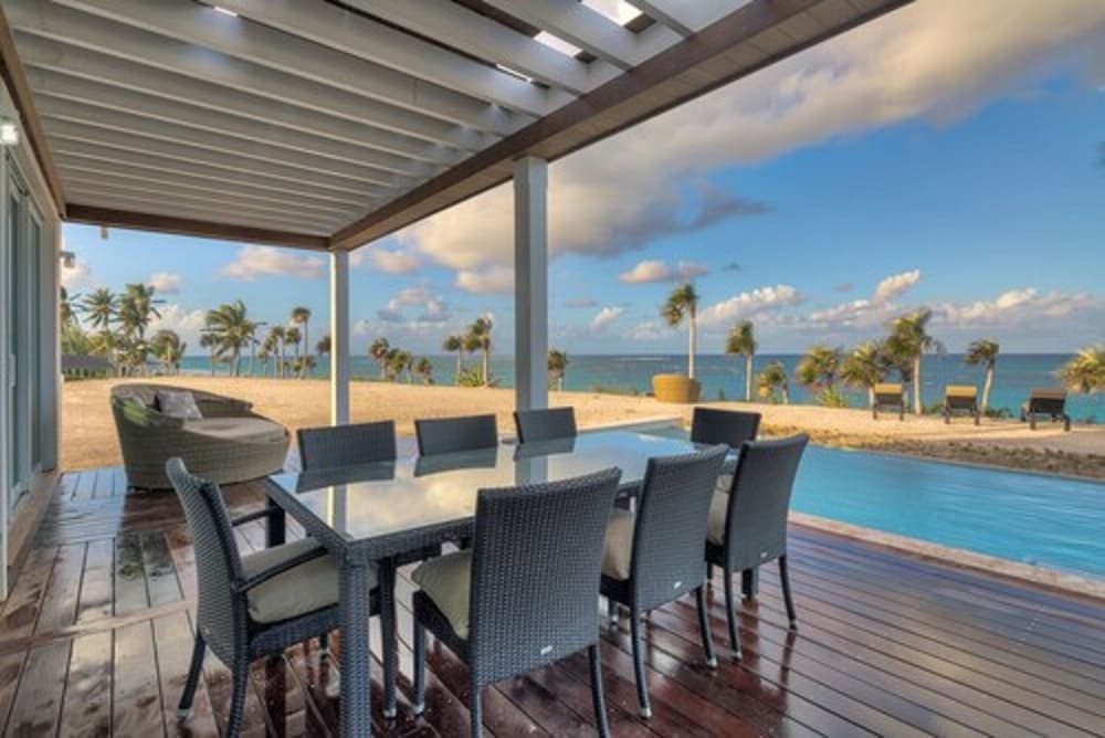 La Bougainvillea Hotel and Villas - Photo 183