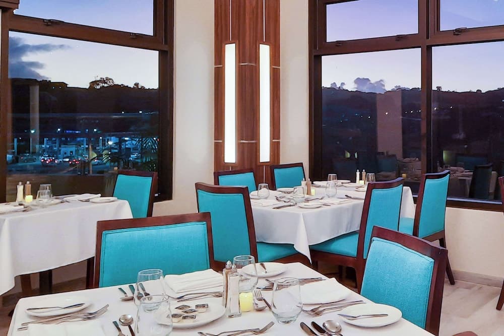 Comfort Inn & Suites Tobago - Photo 23