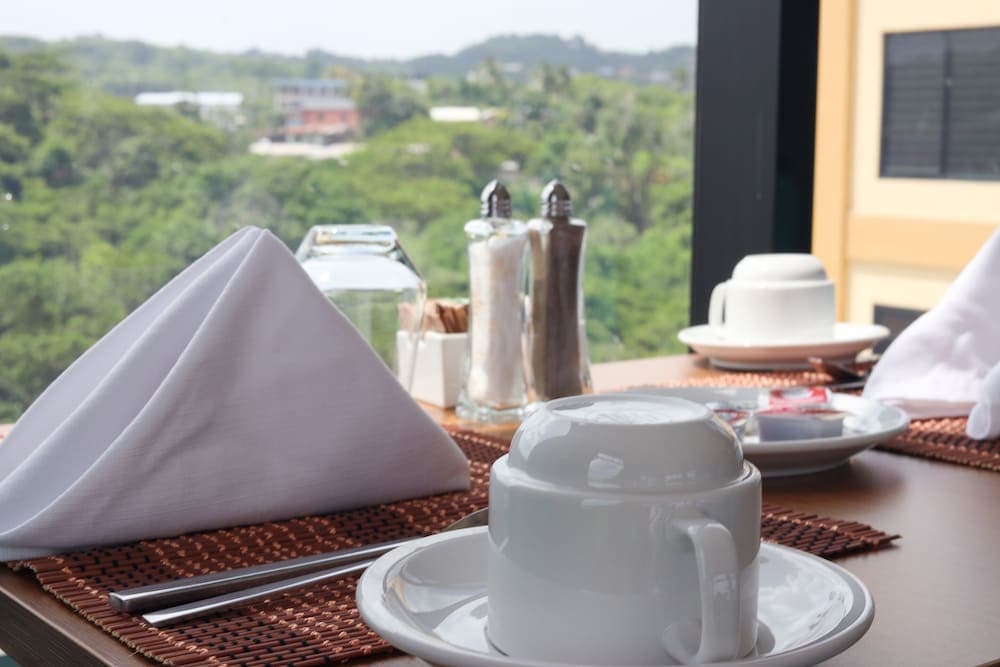 Comfort Inn & Suites Tobago - Photo 46