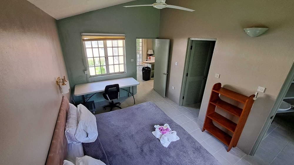 Kootney Resorts - Photo 22