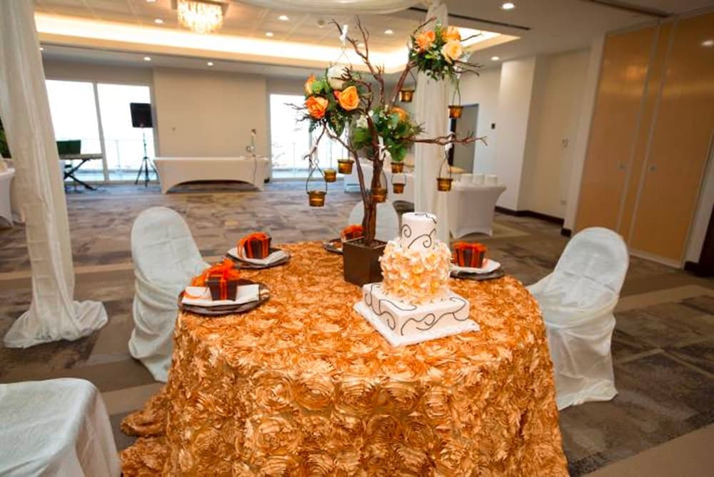 meeting & event spaces