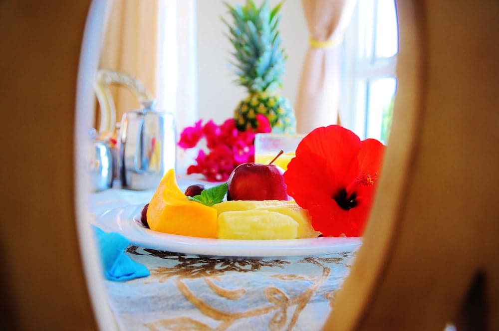 Beachcombers Hotel - Photo 40