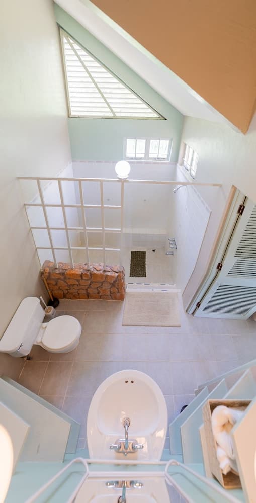 Kootney Resorts - Photo 73