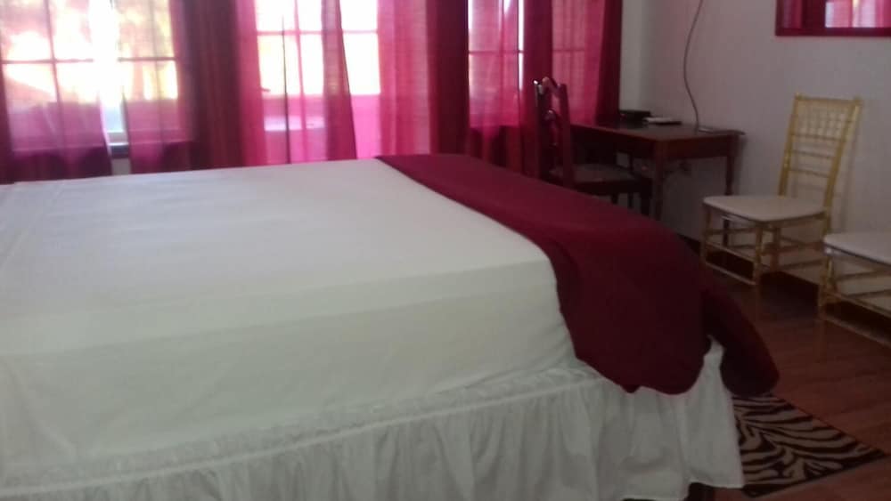 Spring Gardens Resort - Photo 18