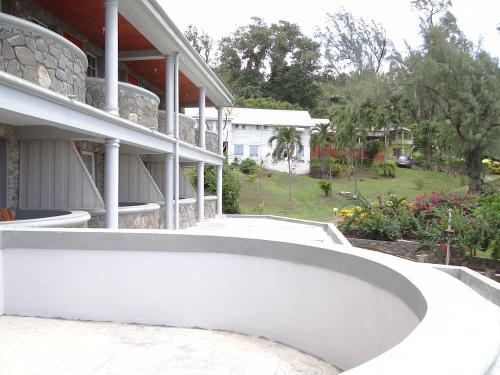 Spring Gardens Resort - Photo 49