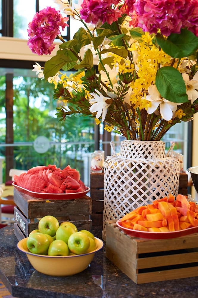 Hilton Trinidad & Conference Centre - Photo 81