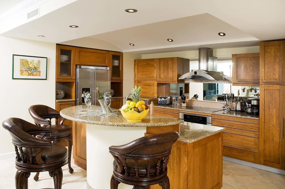 Oyster Bay Beach Resort - Photo 51