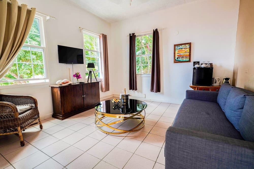 Queen’s Hotel Saba - Photo 4