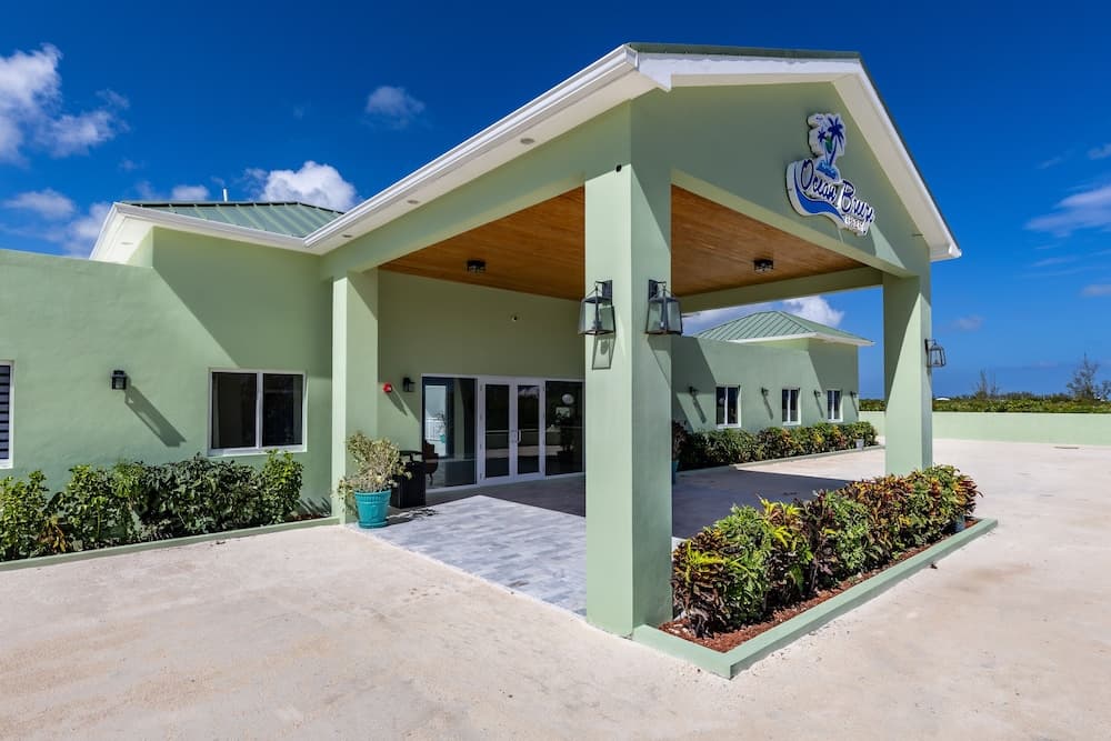 Ocean Breeze Resort - Photo 23