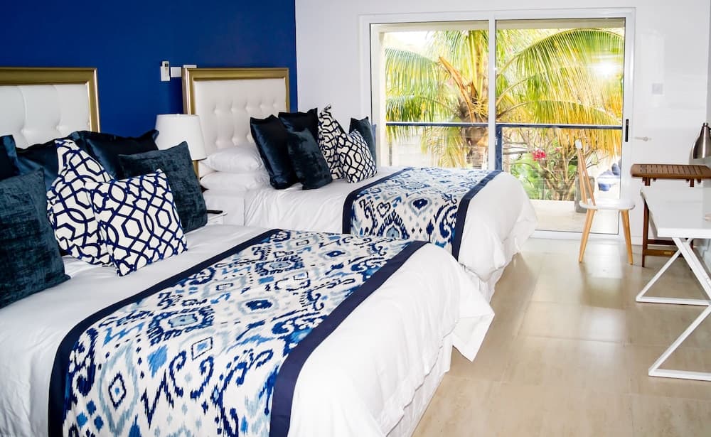 Blue Lagoon Hotel & Marina - Photo 8