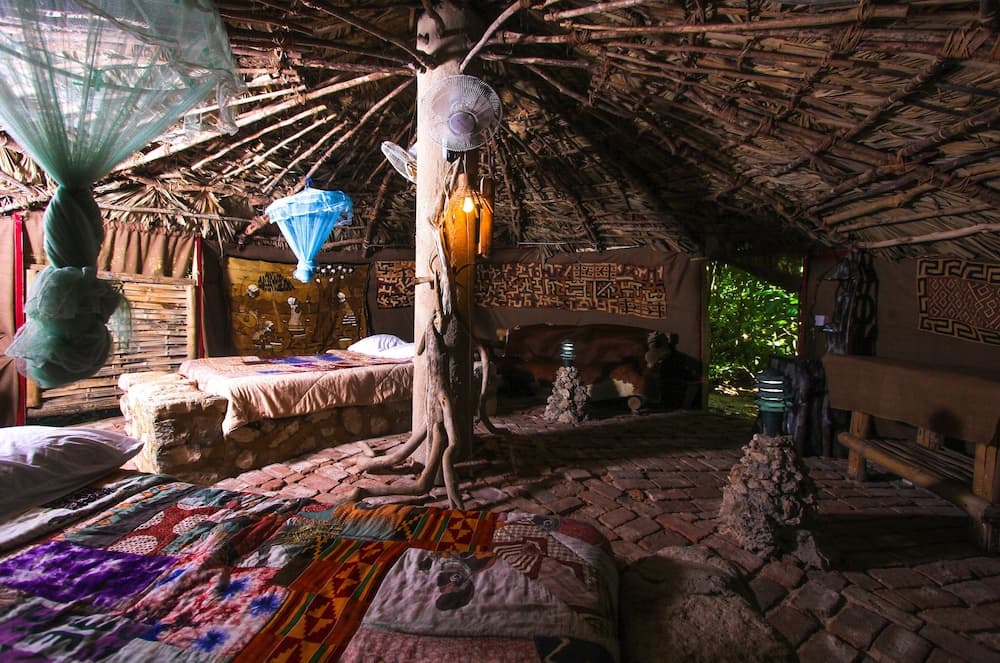 Great Huts - Photo 98