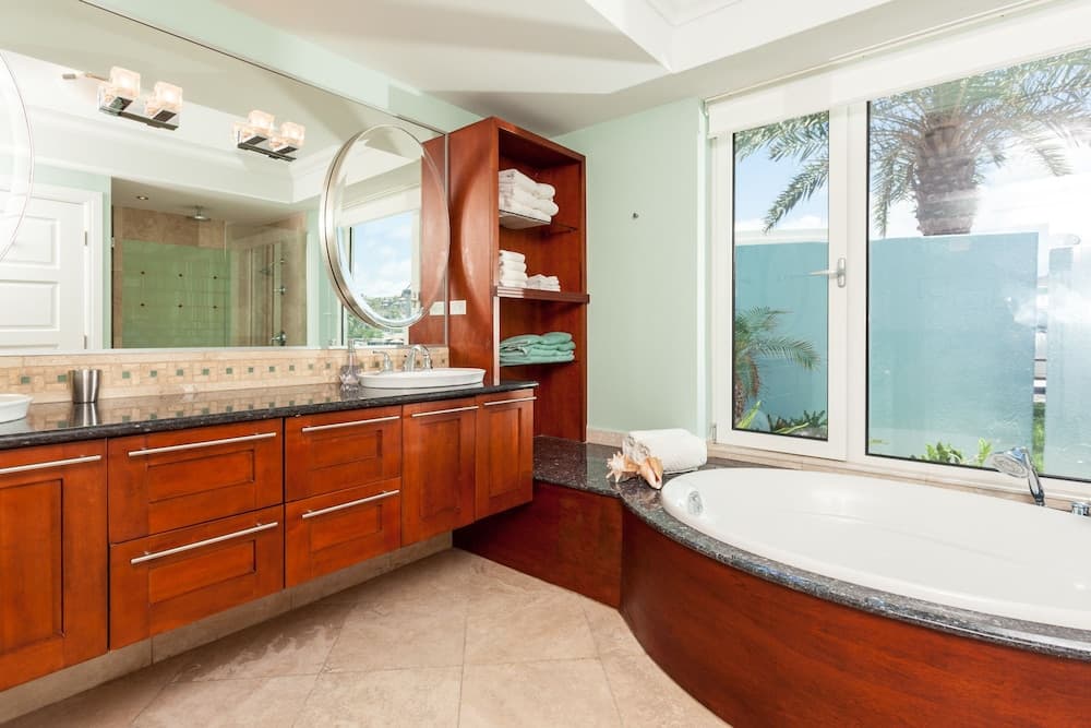 Oyster Bay Beach Resort - Photo 11