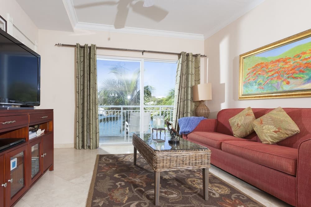 Oyster Bay Beach Resort - Photo 61